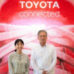 トヨタコネクティッド株式会社 受付にて 岡本様・市川様